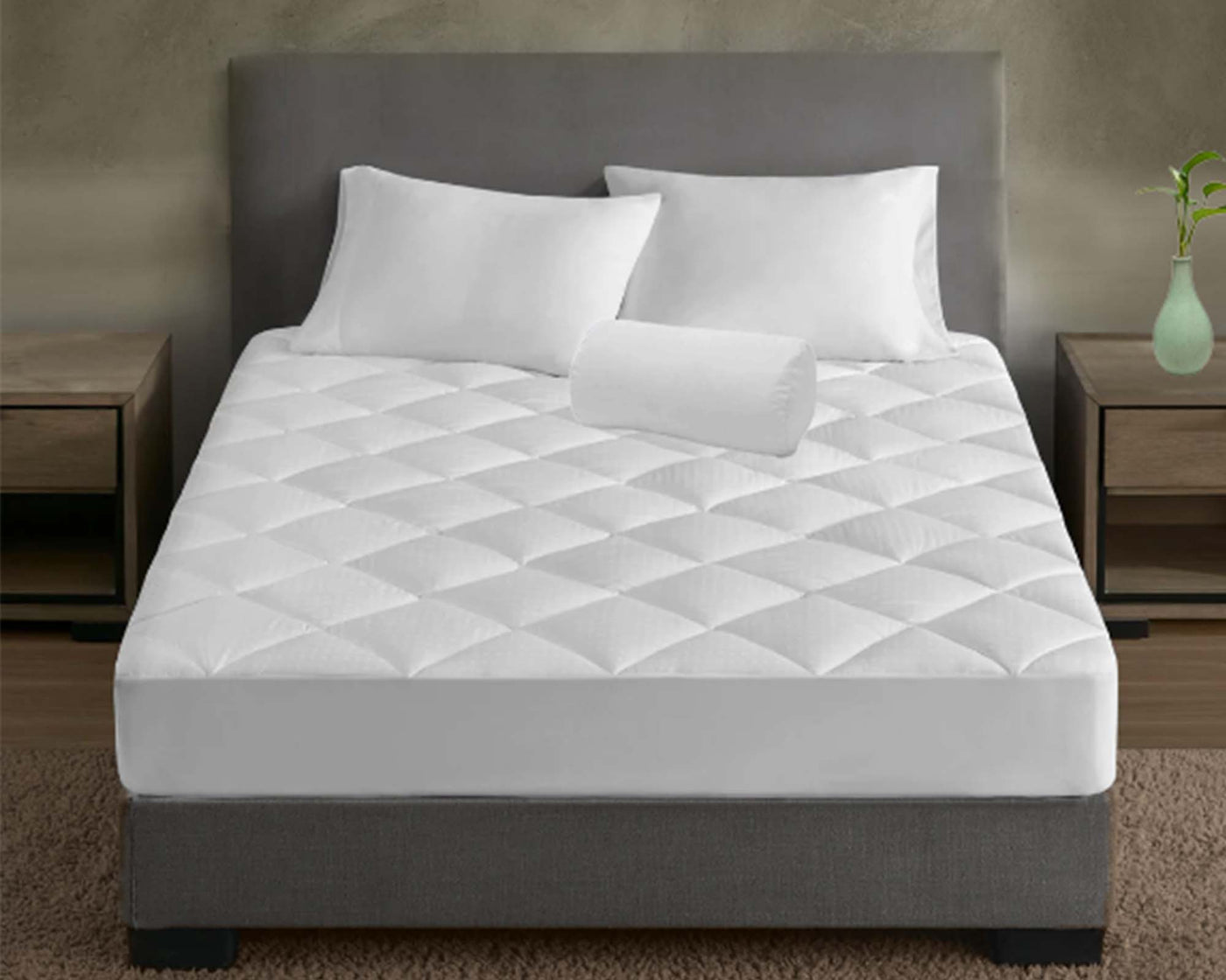 Life style image of Heavy duty fitted mattress pad